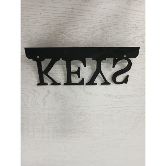 Vintage Black Metal Keys Carved Wall Hanging Key Holder Rack 7 Hook Industrial - Picture 3 of 5